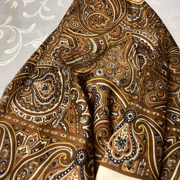 Paisley scarf, perfect for fall multicolor larger one - Picture 4 of 7